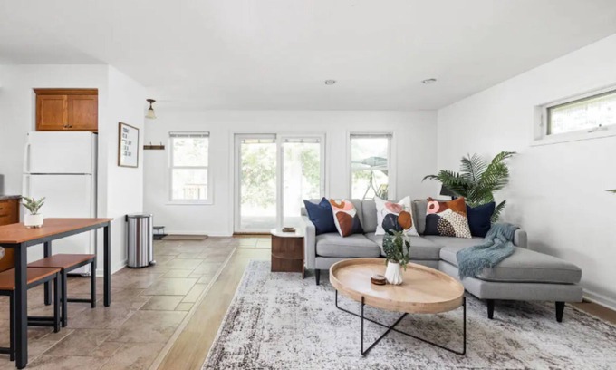 Indianapolis House | Charming Riverfront 2-bedroom house minutes from Broad Ripple
