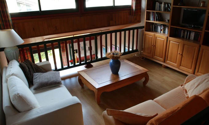 Aste-Beon Condo | Charming rustic house with small garden near the Gave d'Ossau. Ideal for families.