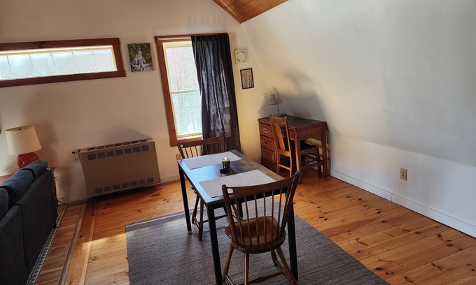 Derby House | Charming rustic loft nestled near Lake Salem.