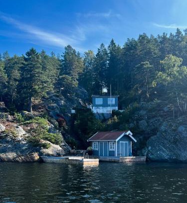 Jomfruland House | Charming Sea Cabin On Fluer By Kragerø