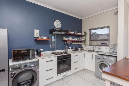 Claremont Apartment | Charming & Serene 1-Bedroom Retreat in Claremont