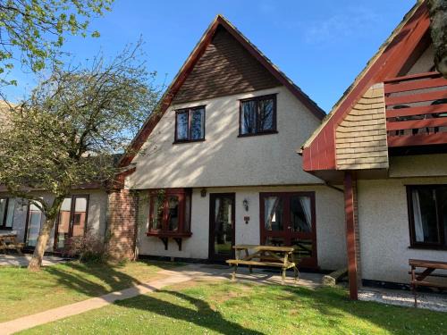 Saint Erth Praze House | Charming & Spacious Holiday Home