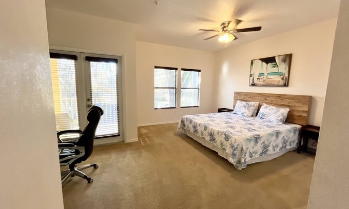 Gainesville Condo | Charming Spanish-style condo nestled in the quiet Royal Park area of Gainesville