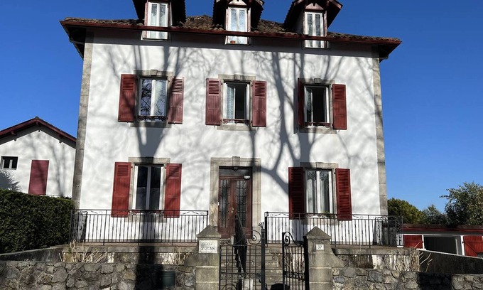 Cambo-les-Bains Apartment | Charming Studio with Internet, Close to Spa & Downtown, Pets Allowed