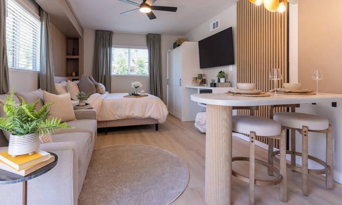 Kit Carson Apartment | Charming studio in delightful Escondido with AC