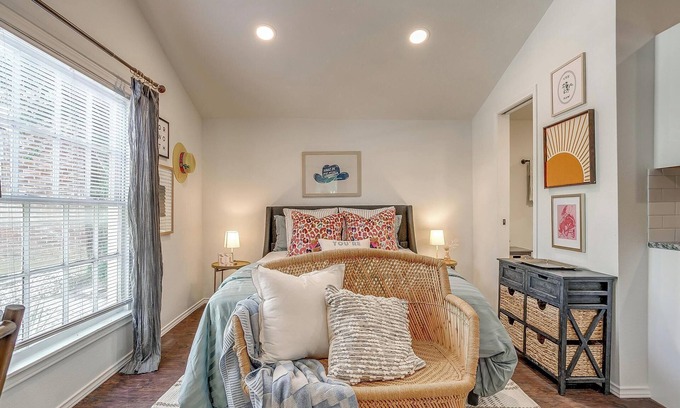 Fort Worth Apartment | Charming Studio in Historic Fort Worth