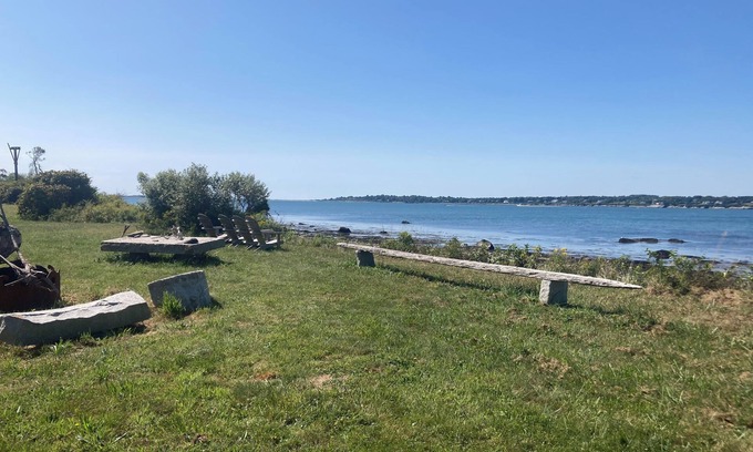 Little Compton Cottage | Charming studio cottage with bucolic farm views, private waterfront