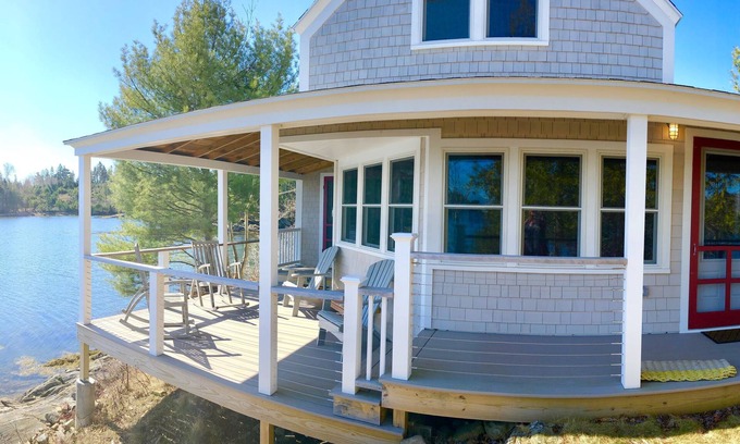 Harpswell House | Charming summer cottage with all the comforts of home. Fabulous covered porch overlooking Card Cove!