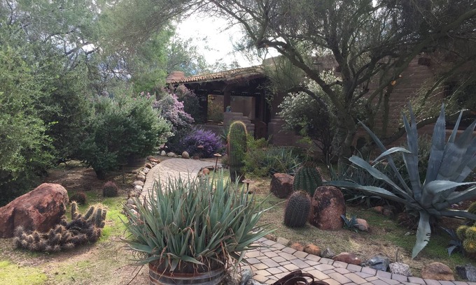 North Scottsdale House | Charming true adobe southwest home on 2 1/2 acres.