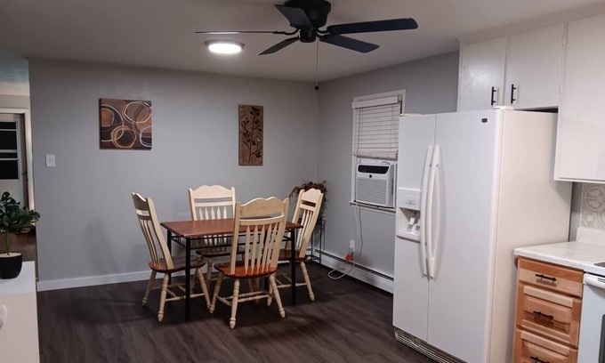 Windsor House | Charming two bedroom, one bath!