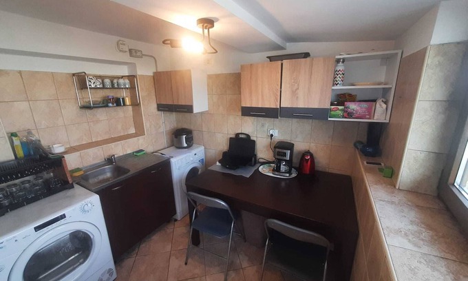 Bucharest City-Centre Apartment | Charming ultra-central penthouse with WiFi in vibrant Bucharest