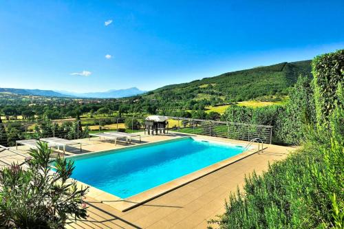 Nocera Umbra Villa | Charming villa in Nocera Umbra with private pool