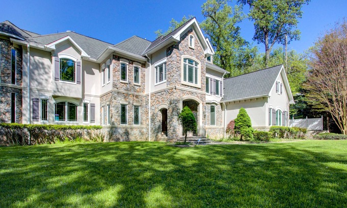 McLean Villa | Charming Villa with Spectacular Waterfront Views