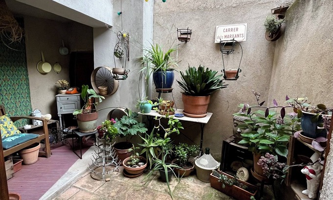 Aniane House | Charming village house near bathing spot
