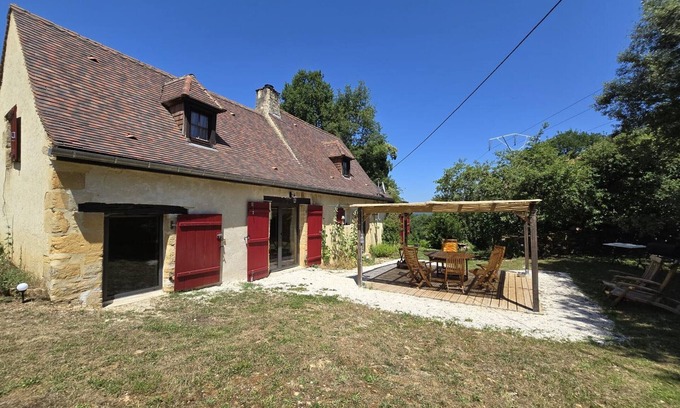 Carlux Cottage | Charming wooden cottage, 4 pers, pets allowed