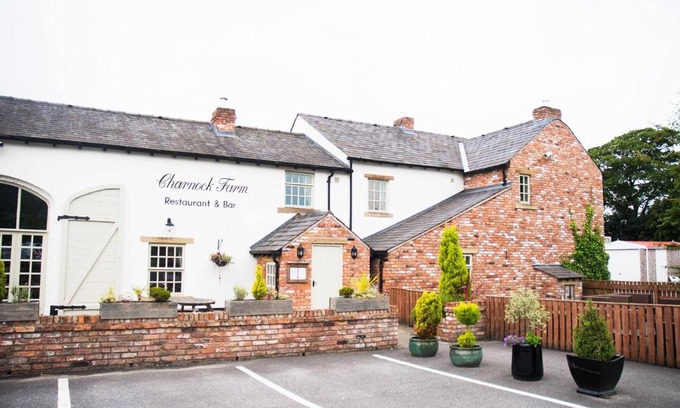 Leyland Hotel | Charnock Farm Motel