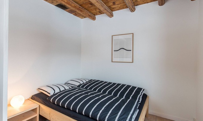 Engadin Scoul Apartment | Chasa La Tschuffa: Exclusive house with 4.5-room maisonette at the foot of Tarasp Castle