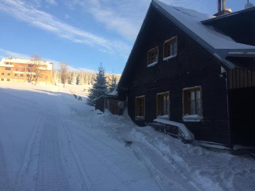 Spindleruv Mlyn Cabin | chata Školička