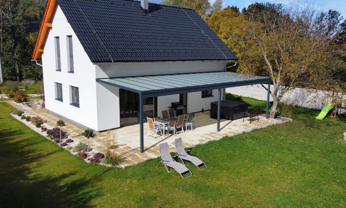 Trojanovice Villa | Chata u Potůčku