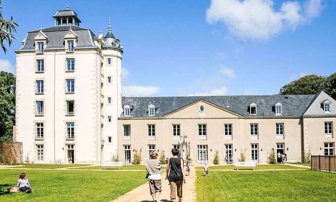 Erdeven Apartment | Chateau de Keraveon by Interhome