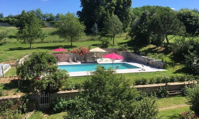 Isle Other | Château de La Chabroulie, in the heart of nature, 5 minutes from Limoges