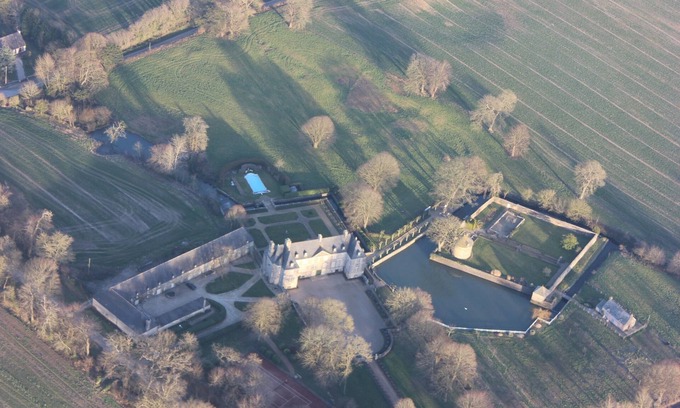 Fontenay-sur-Mer House | Chateau en Normandie Avec Piscine/tennis à Proximité des Plages du Débarquement