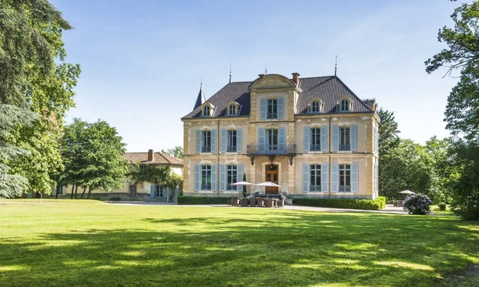 La Pacaudiere Other | Chateau Les Bardants and Maison