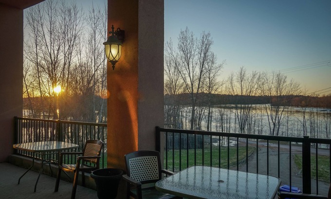 Maniwaki Resort | Chateau Logue Hôtel