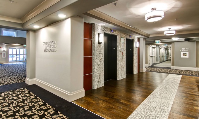 Yellowknife Hotel | Chateau Nova Yellowknife