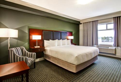 Yellowknife Hotel | Chateau Nova Yellowknife
