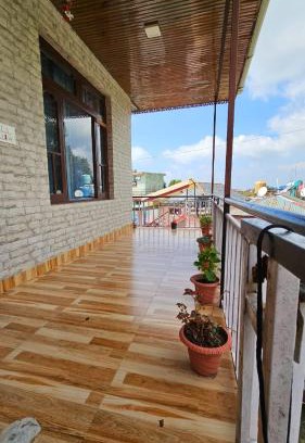 Gunehr House | Chaugan Homestay