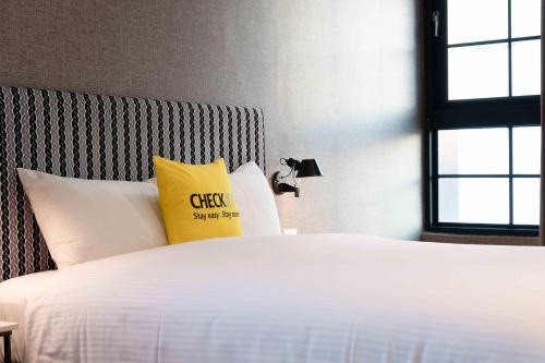 Central District Hotel | CHECK inn Taichung Ziyou