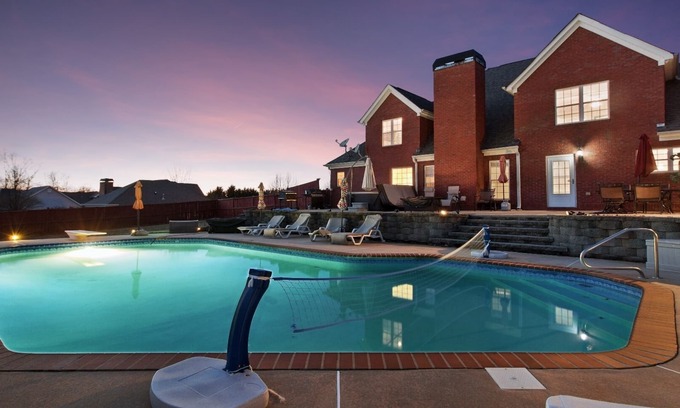 McDonough House | Check Out Our Weekday Specials! If looking to book send a request
