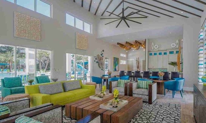 Campbell House | Cheerful 12 BR 11.5 BA Game Villa Sleep 25 near Disney