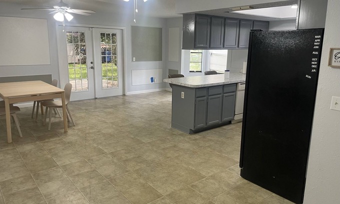 Crystal River House | Cheerful 2 bedroom in Lecanto/Crystal River