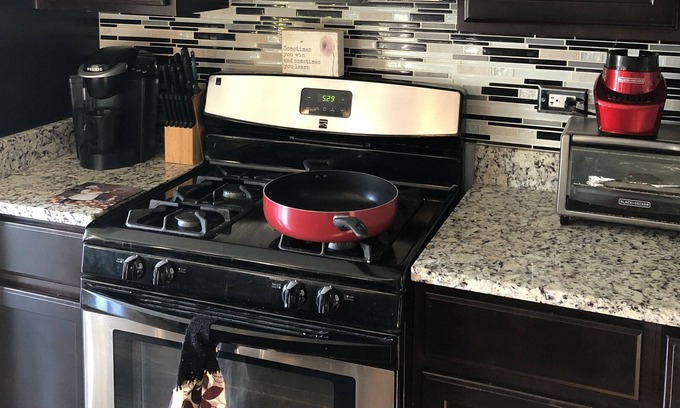 Itasca House | Cheerful 3 bedroom updated Townhome 9 Miles from OHARE