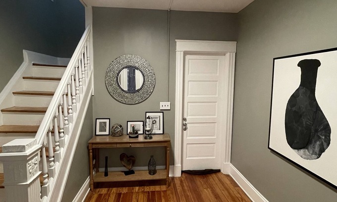 St. Bernard Apartment | Cheerful 3Bdr in central Cincy