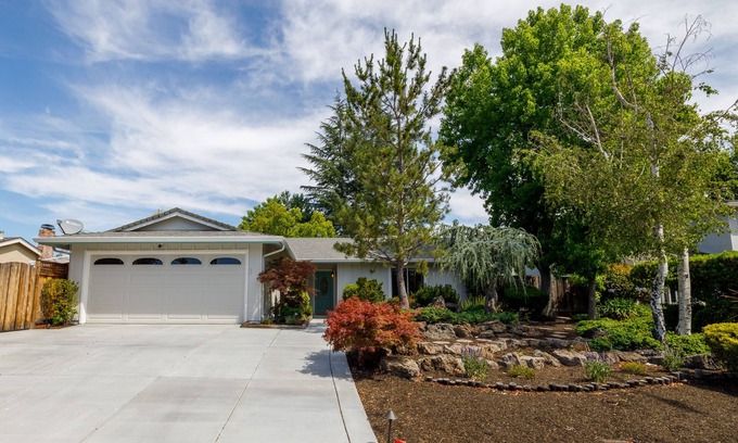 San Ramon House | Cheerful 3bedrooms/2bathrooms Single Family House
