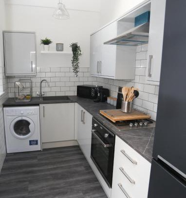 Sheffield Apartment | Cheerful 4-bedroom home in Sheffield
