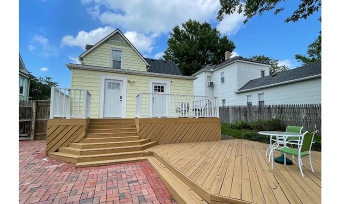 Independence House | Cheerful 4 bedroom close to historical/sport sites