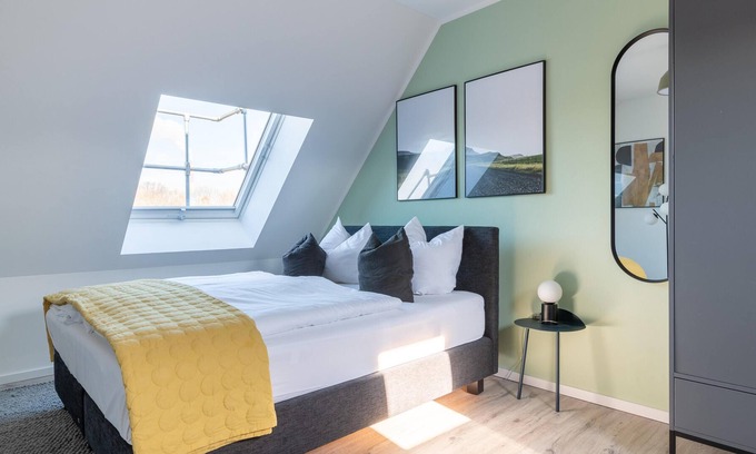 Kaßberg Apartment | Chemnitz Hartmannstr | One-Bedroom Penthouse