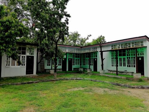 Azad Kashmir Cabin | Cherry Garden Terrace Hotel & Restaurant