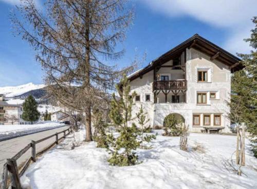 La Punt-Chamues-ch Apartment | Chesa Tussilago - La Punt-Chamues-ch