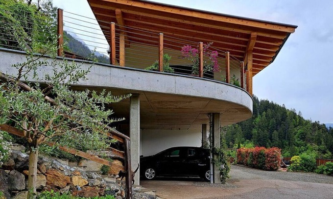 Parcines House | Chestnut Niederhaushof