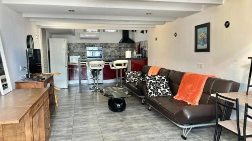 Castres Apartment | Chez BEN avec tout le confort clim wifi Netflix gratuit