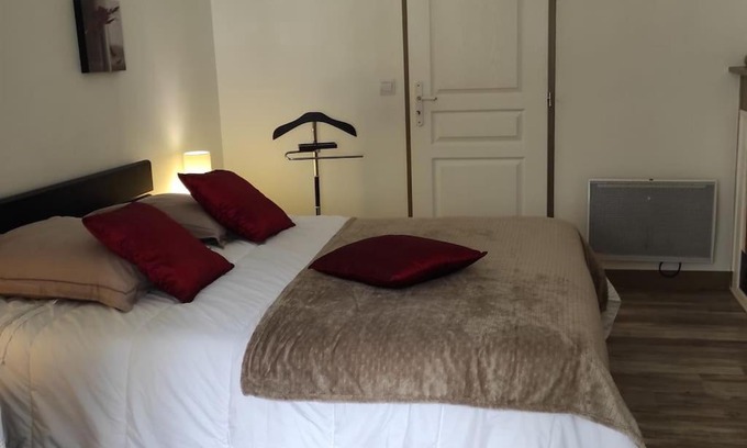 Eaux-Bonnes Apartment | Chez Ghys