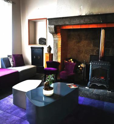 Giat Bed & Breakfast | Chez Kahina ancien hôtel Robert