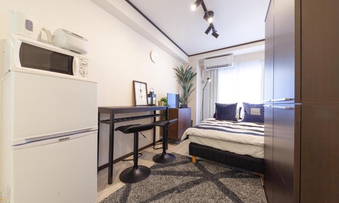 Nishi-Shinjuku Apartment | Chez Moi royale シェモワロワイヤル