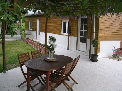 Saint-Aubin-sur-Quillebeuf Bed & Breakfast | CHEZ PIMLINE