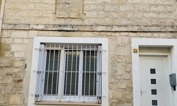 Aigues-Mortes Medieval City House | Chez sandrou